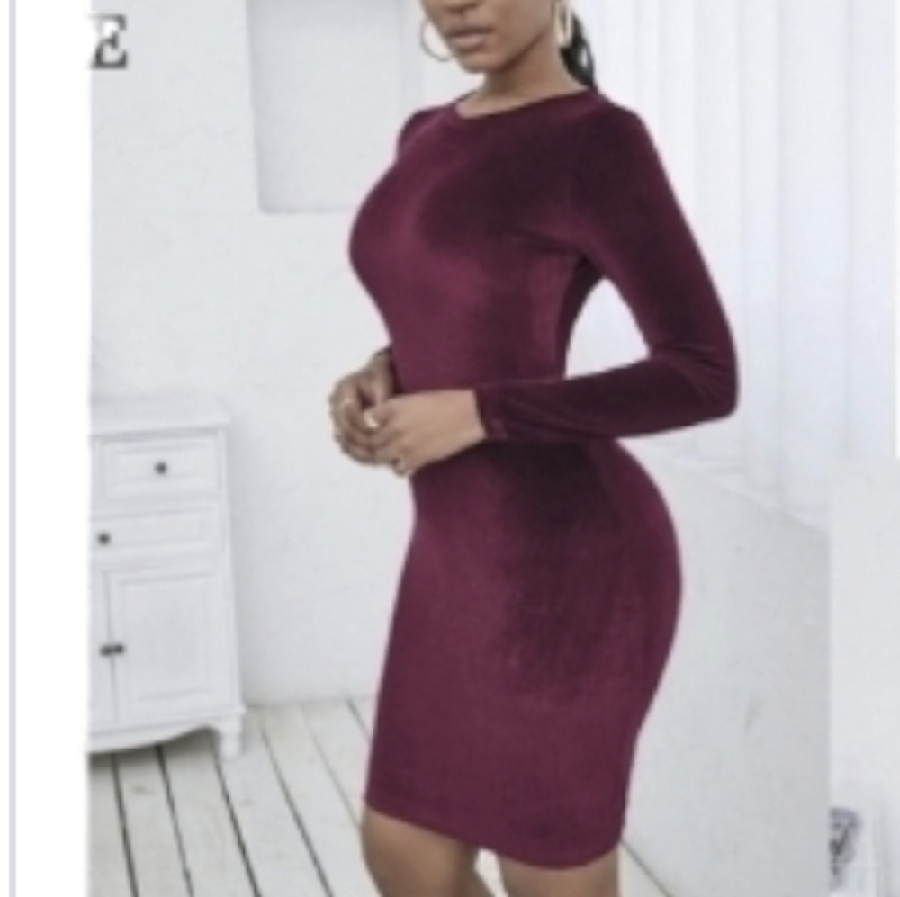 Kaximil Women's Sexy Bodycon Long Sleeve Crewneck Velvet Mini Club Party Dresses